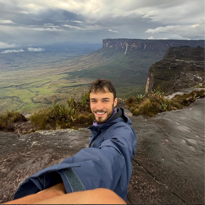 João Araujo guia e amigo