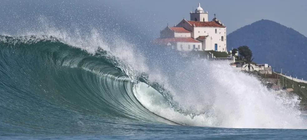 Guia do Surfe em Saquarema: As Melhores Praias Para Assistir